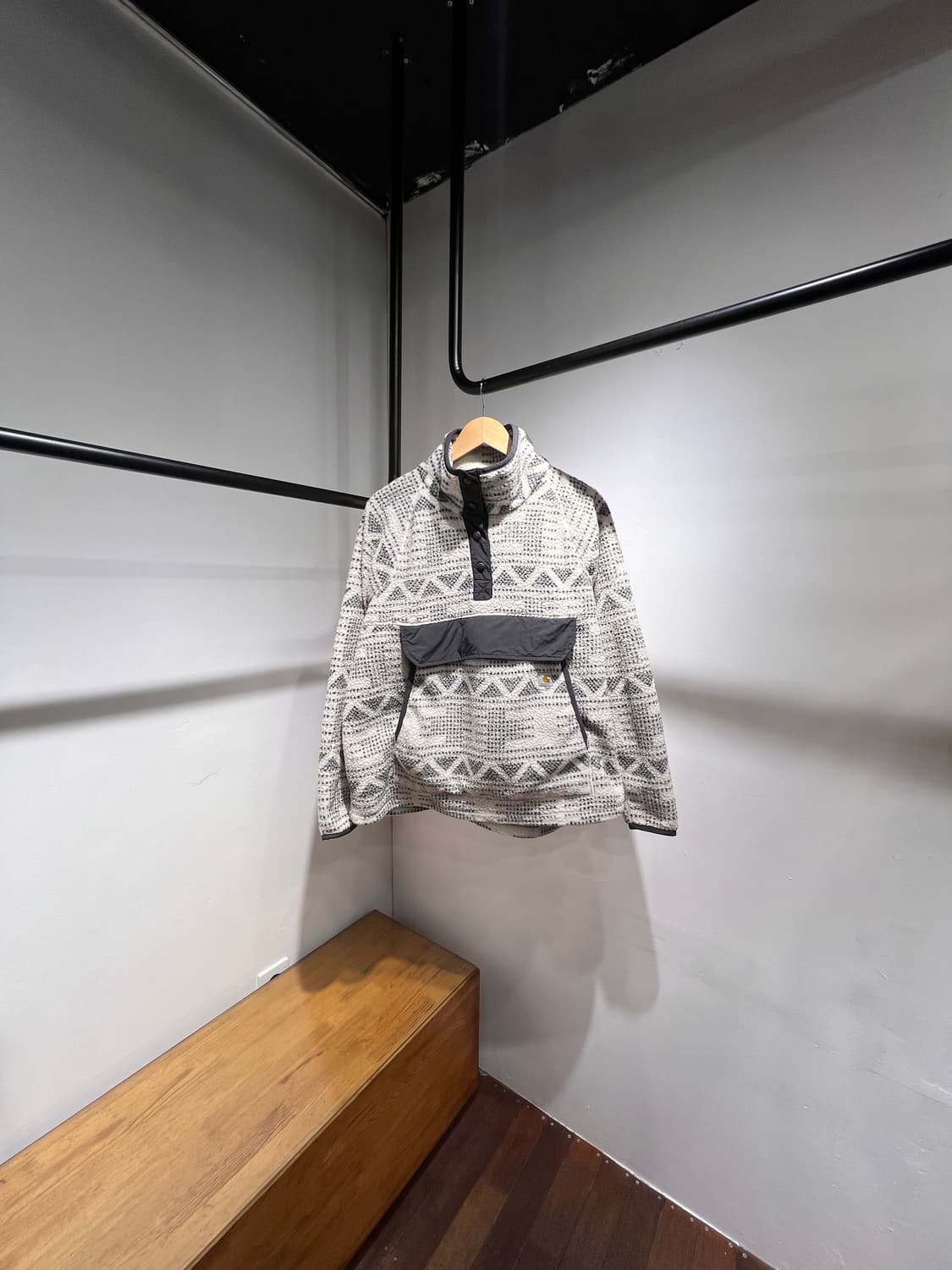 Carhartt Fleece Pullover 상품이미지1