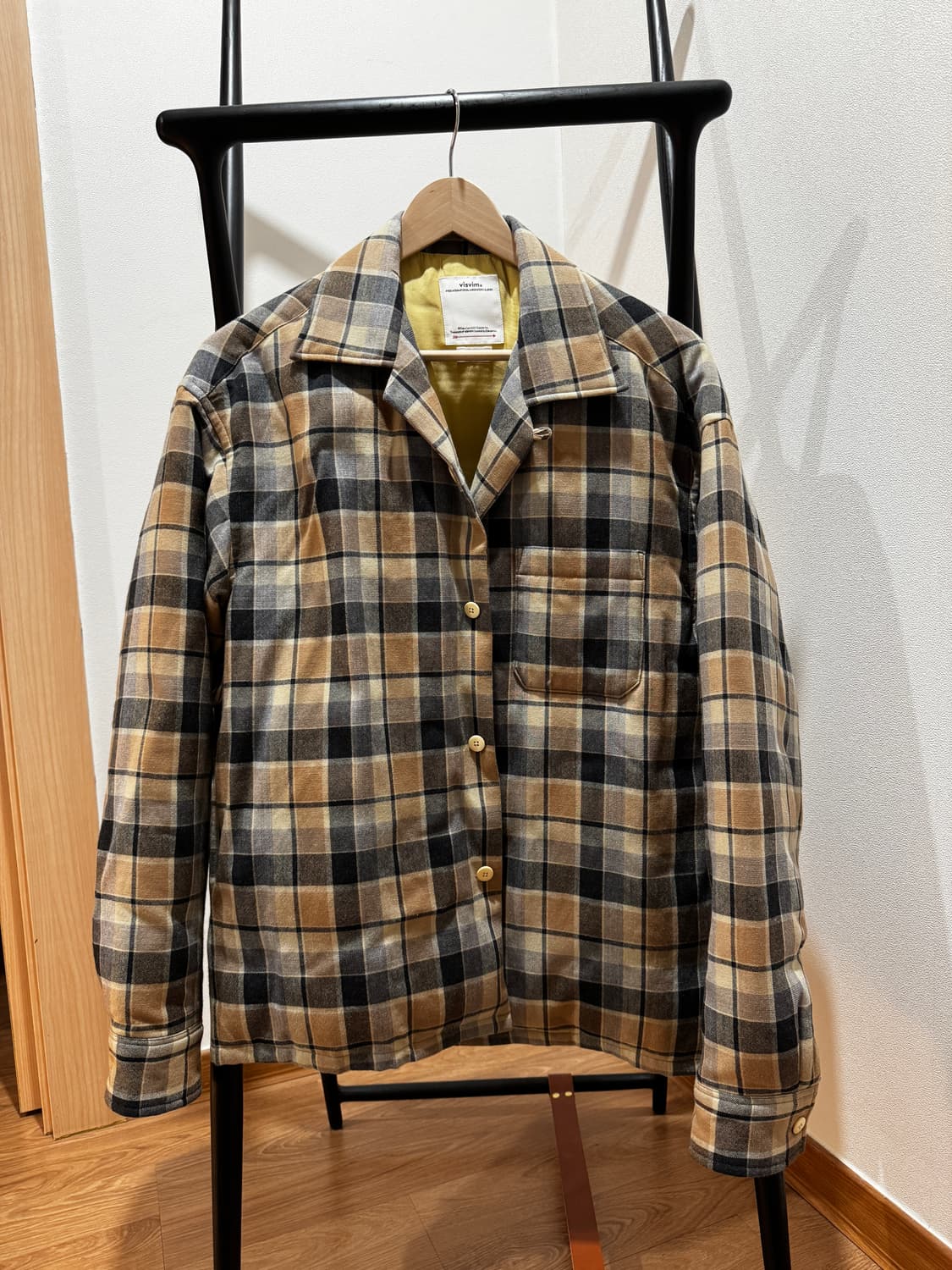 (2) 비즈빔 keesey check 다운 자켓 25ss 상품이미지1