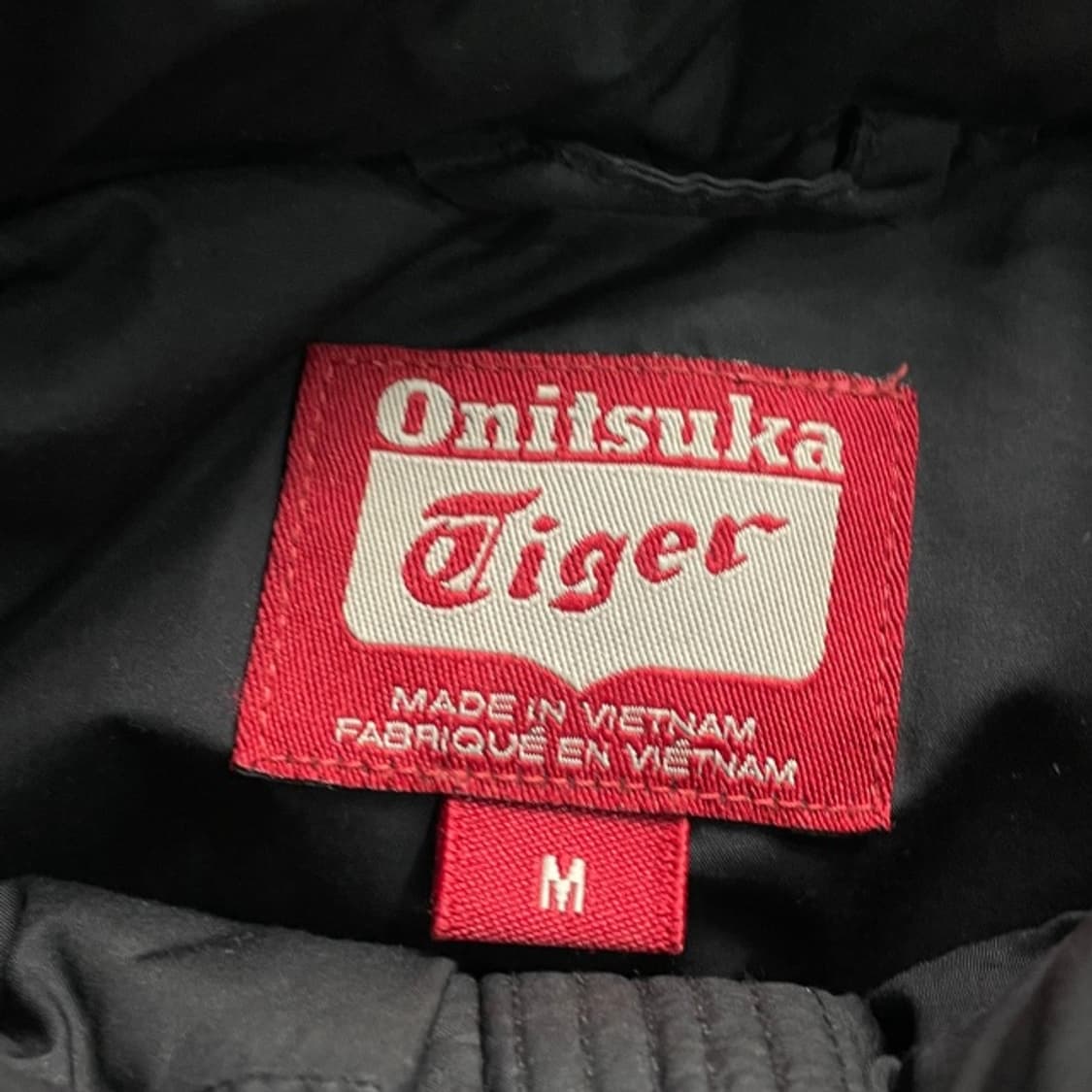 95 오니츠카타이거 패딩 상품이미지3