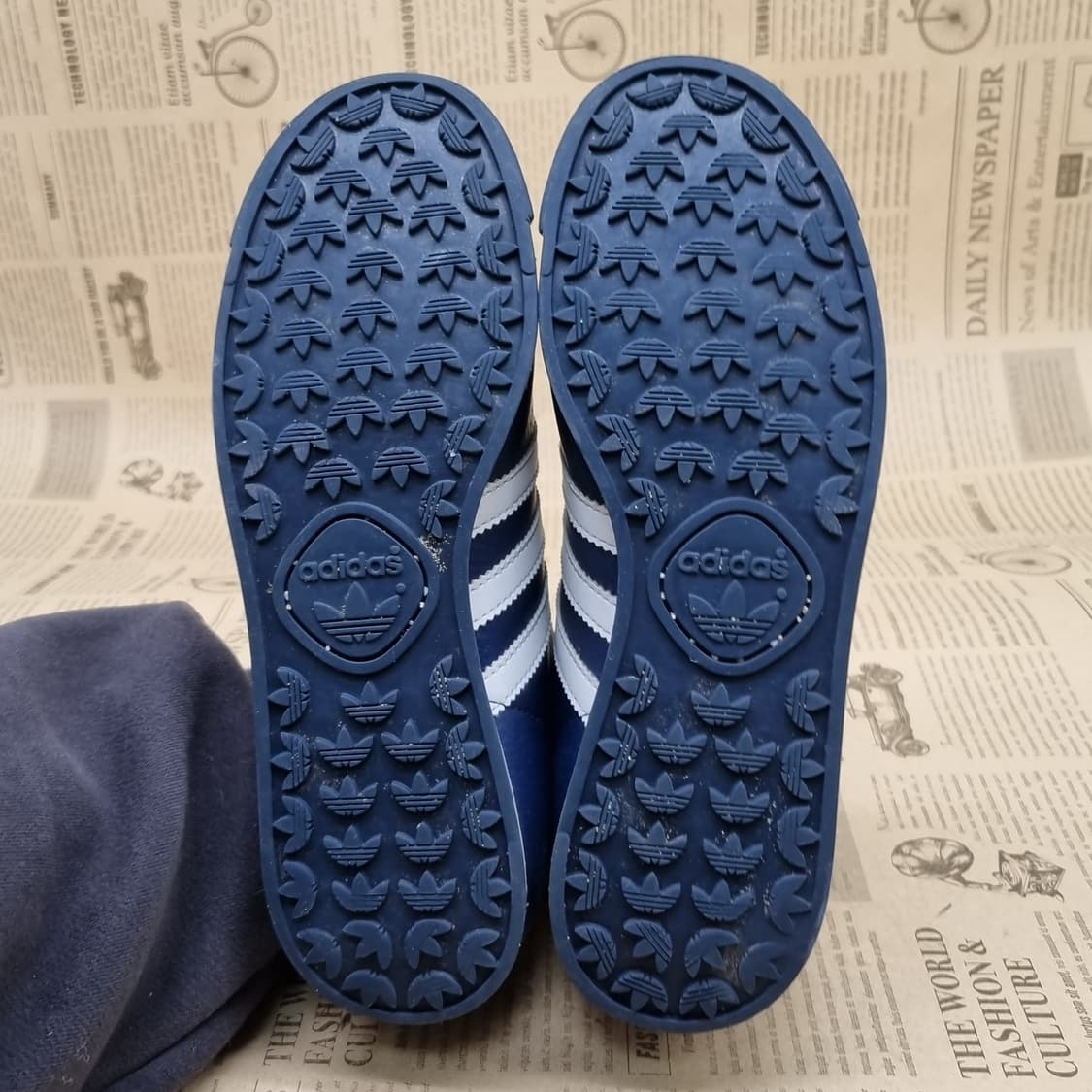 아디다스 사모아 네이비 운동화235 상품이미지3