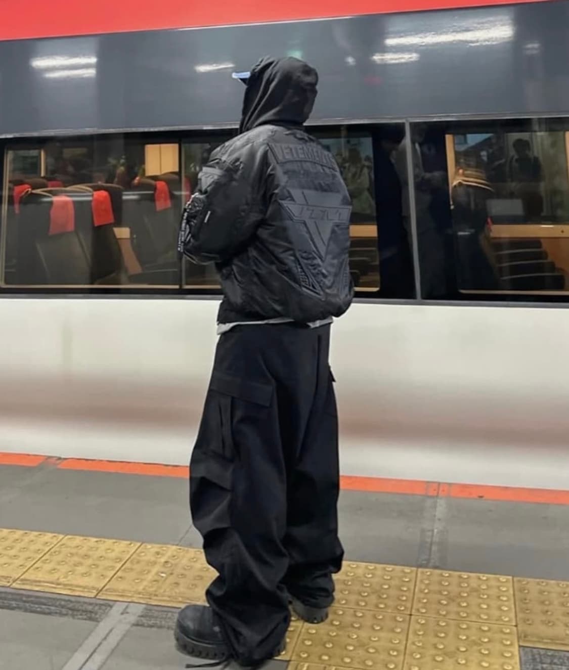 논노드 사이드 집 카고 팬츠  상품이미지1