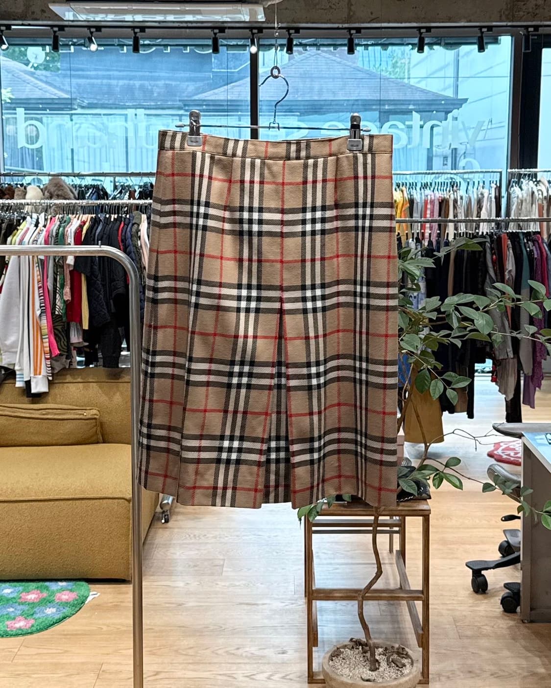 버버리 브라운 노바체크 미디스커트  상품이미지1