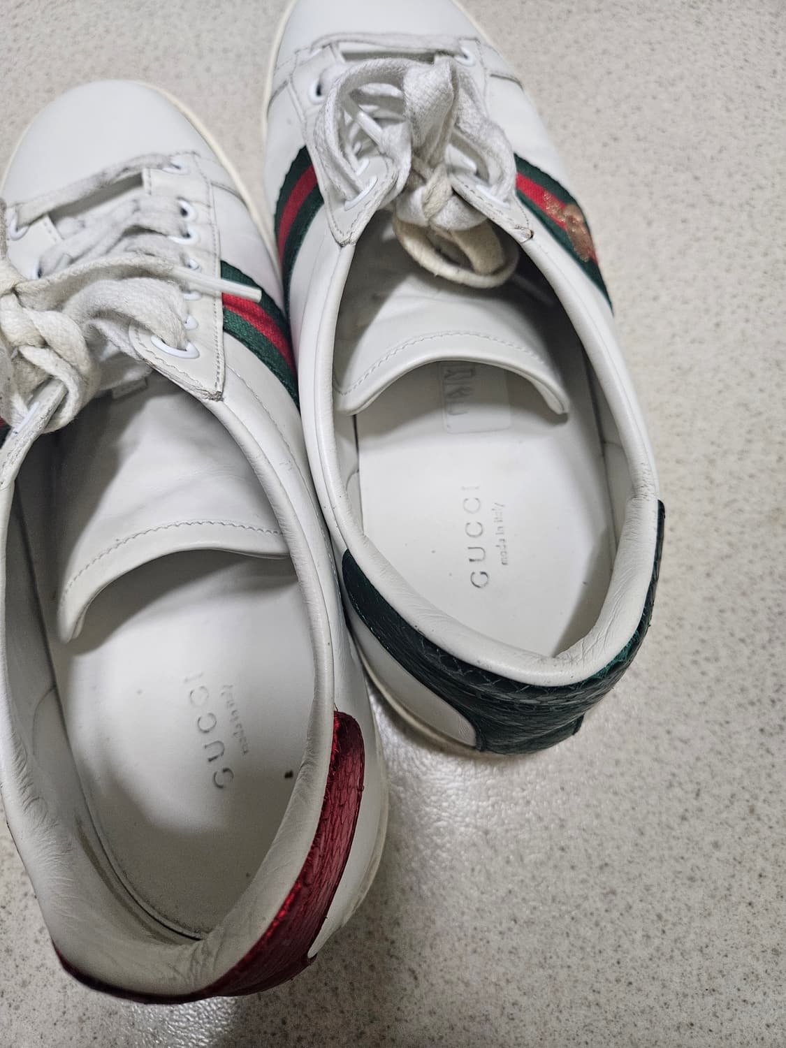 구찌 꿀벌 스니커즈 37반 사이즈 상품이미지4