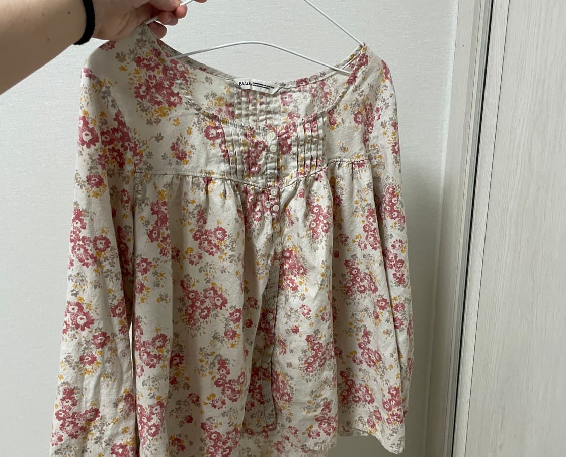 꽃무늬 긴팔 블라우스 상품이미지1