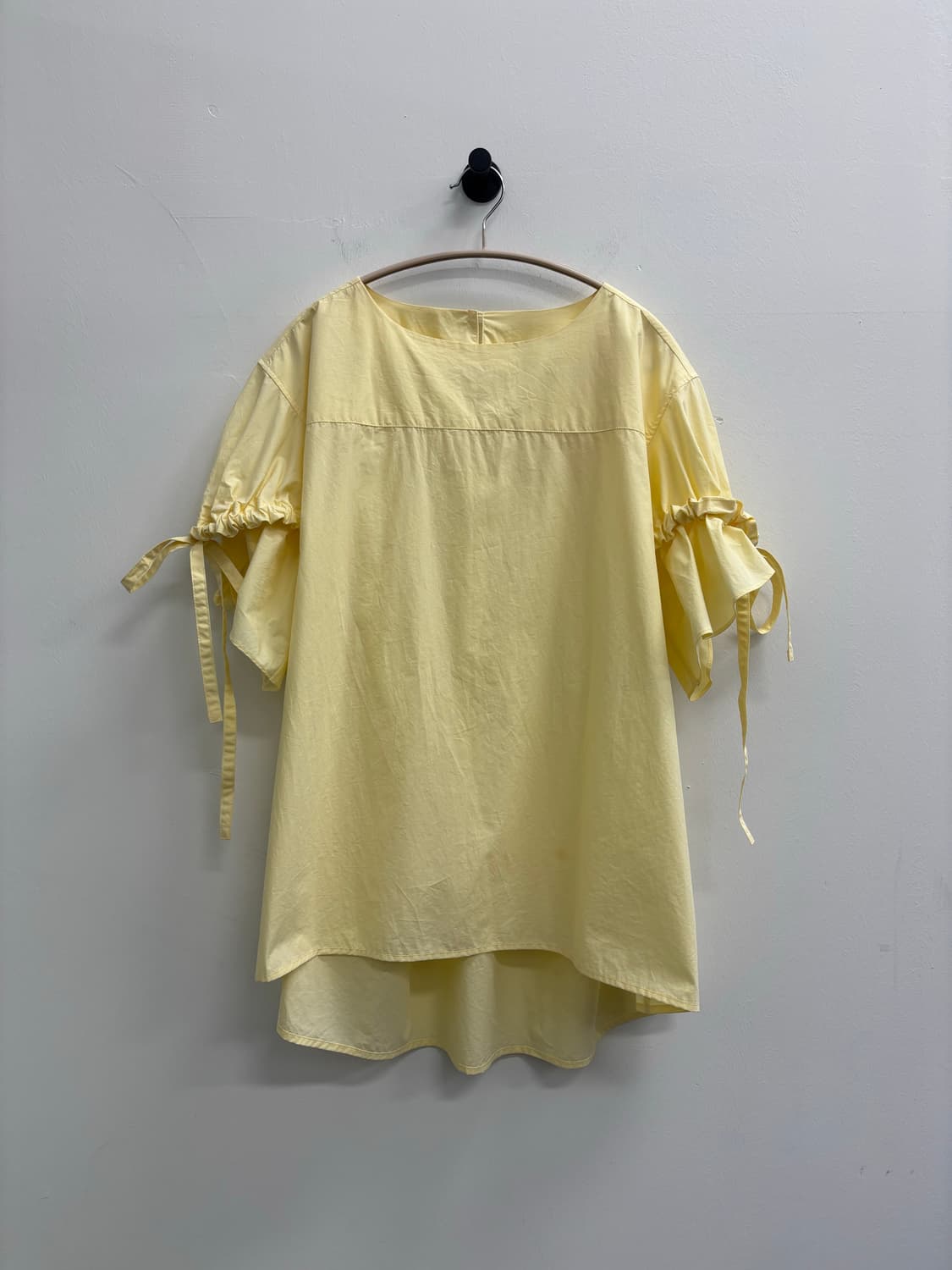 오르(ORR) 셔링 볼륨 퍼프 슬리브 블라우스 옐로우 상품이미지2