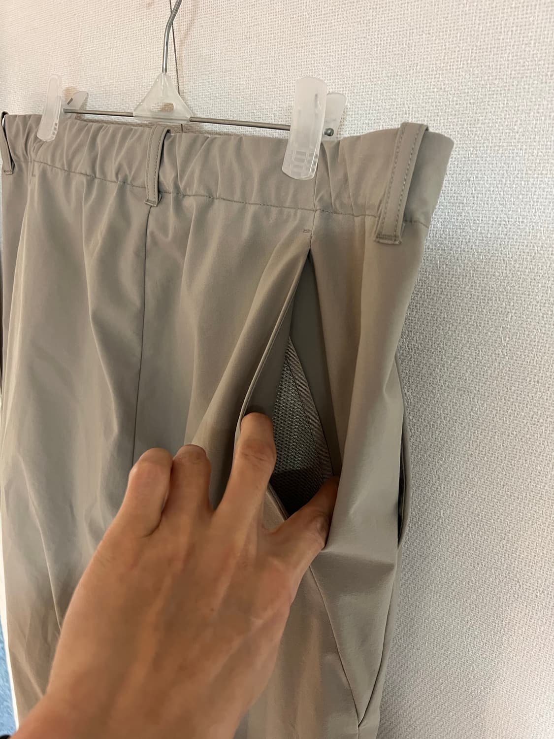 Goldwin 골드윈 원 턱 테이퍼드 라이트 팬츠 4사이즈 상품이미지4