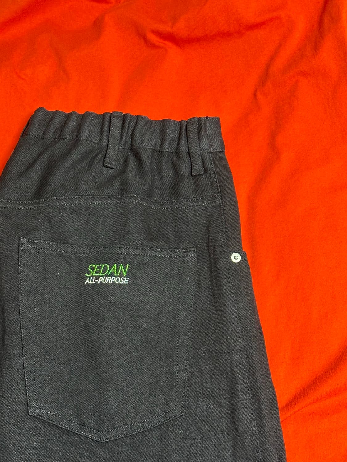 세단 올 퍼포즈 밴딩 와이드 데님 블랙 상품이미지1