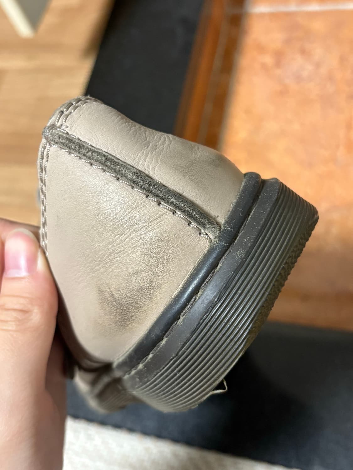 닥터마틴 패트리샤 털 슈즈 상품이미지9