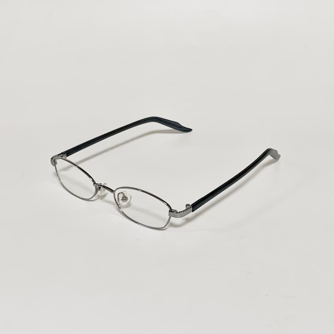 923 데드스탁 빈티지안경 실버 오벌 메탈 프레임 가벼운 슬림라인 스몰  상품이미지3