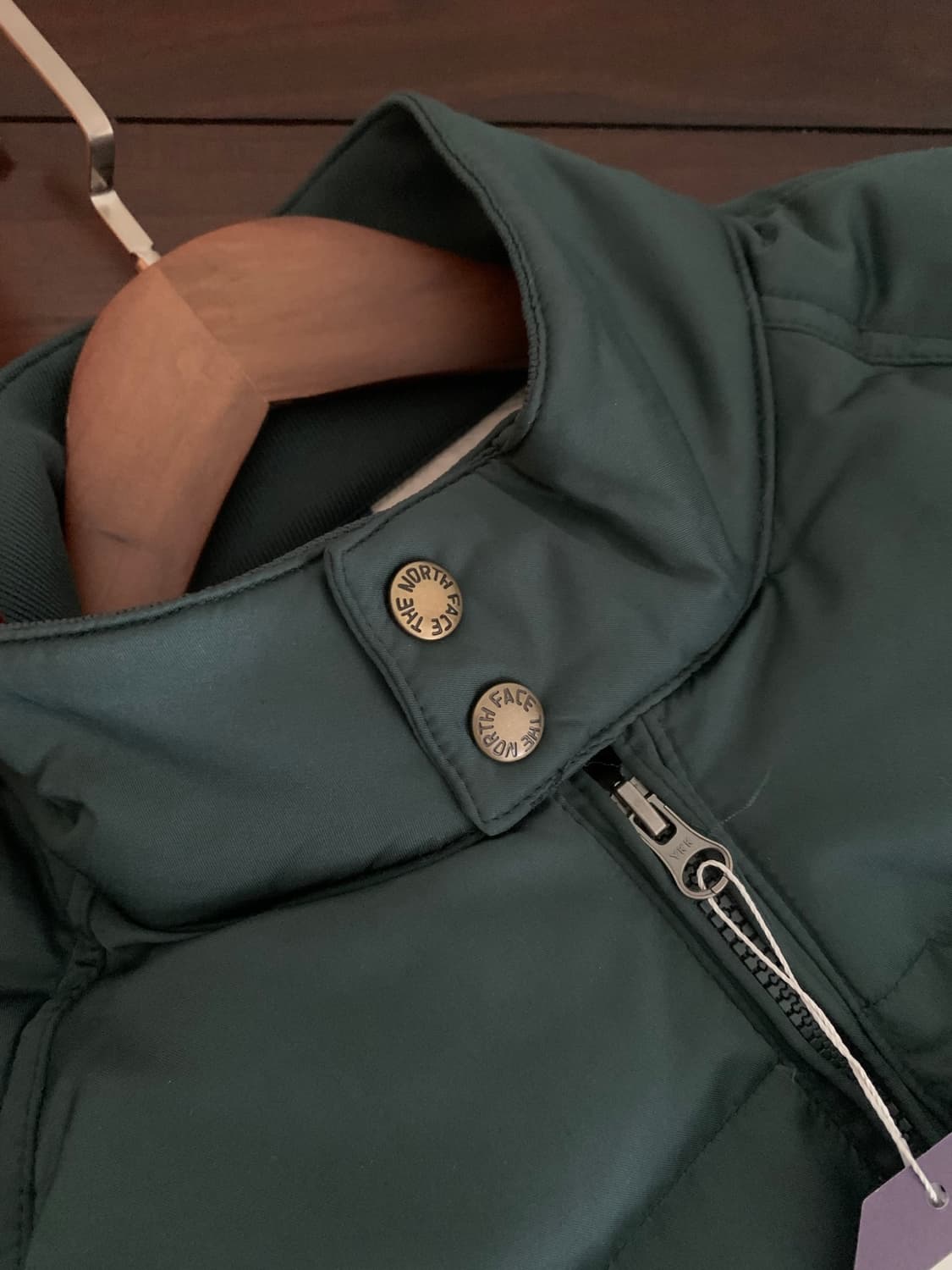 노스페이스 퍼플 로고 패딩size s 상품이미지3