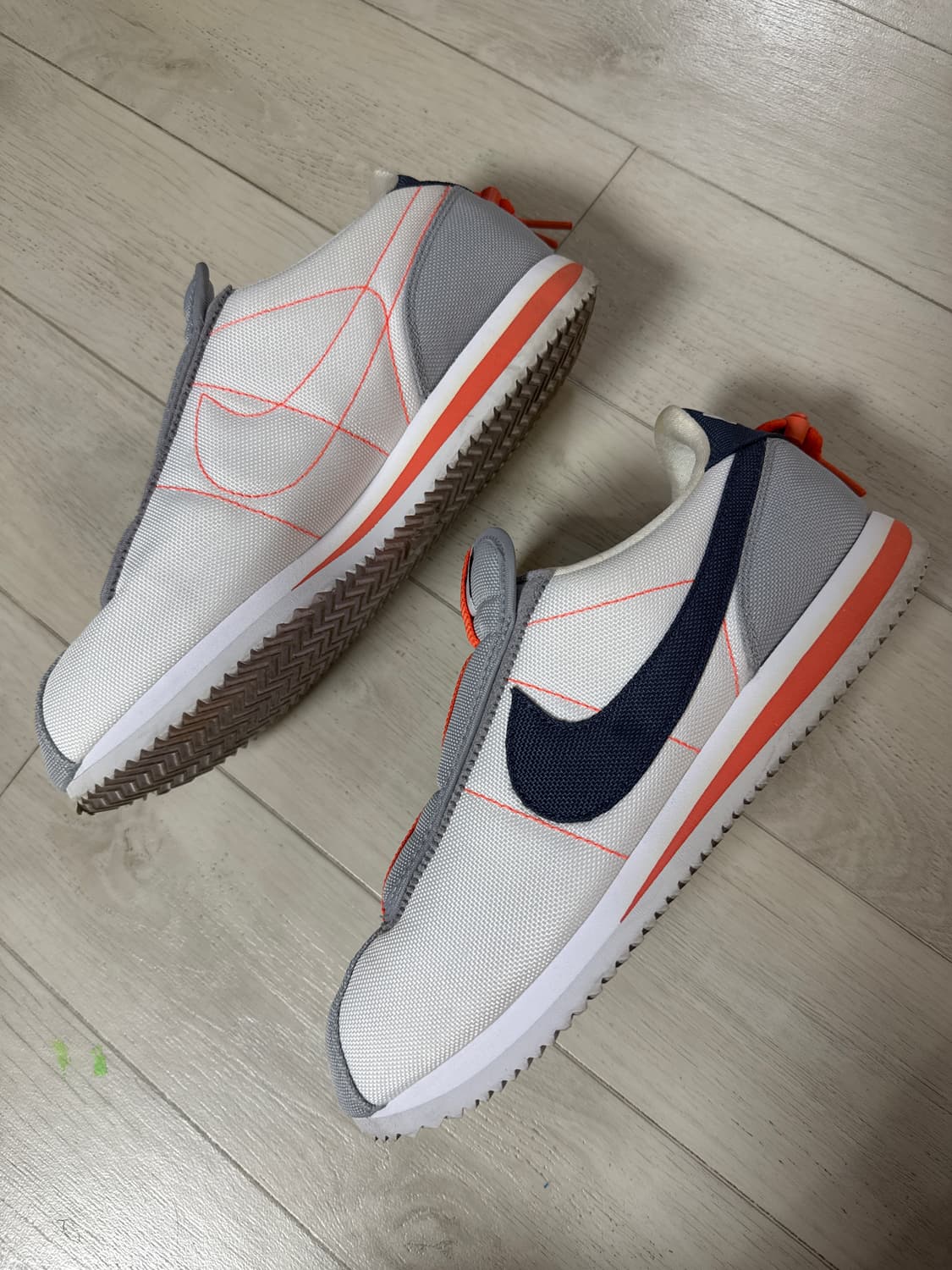 나이키 켄드릭라마 코르테즈 265 판매합니다 상품이미지4