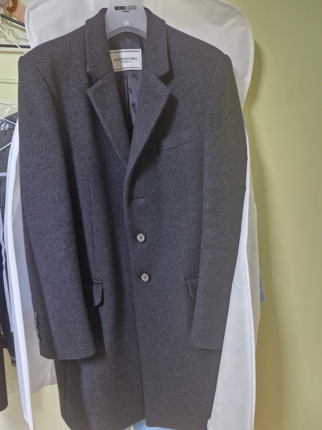 앤더슨벨 헤링본 싱글코트 팝니다 상품이미지1