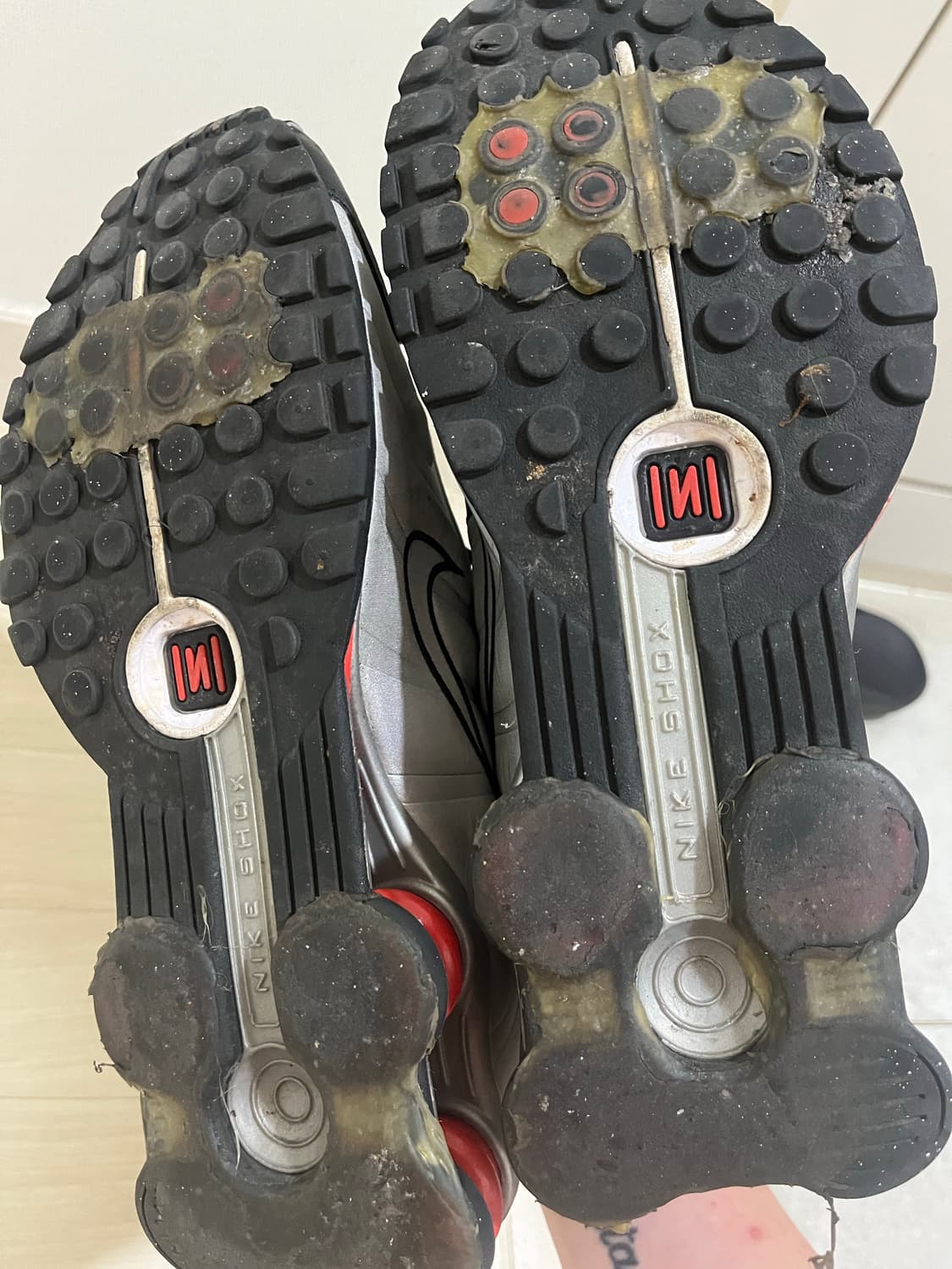 나이키샥스 R4 265 사이즈 상품이미지4