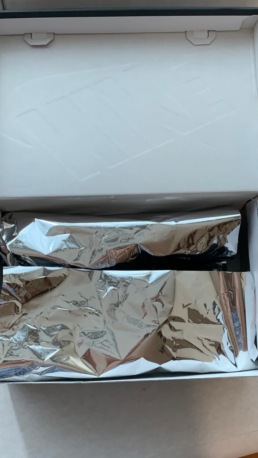 꼼데가르송 옴므 플러스 나이키 에어맥스 돌체 상품이미지2