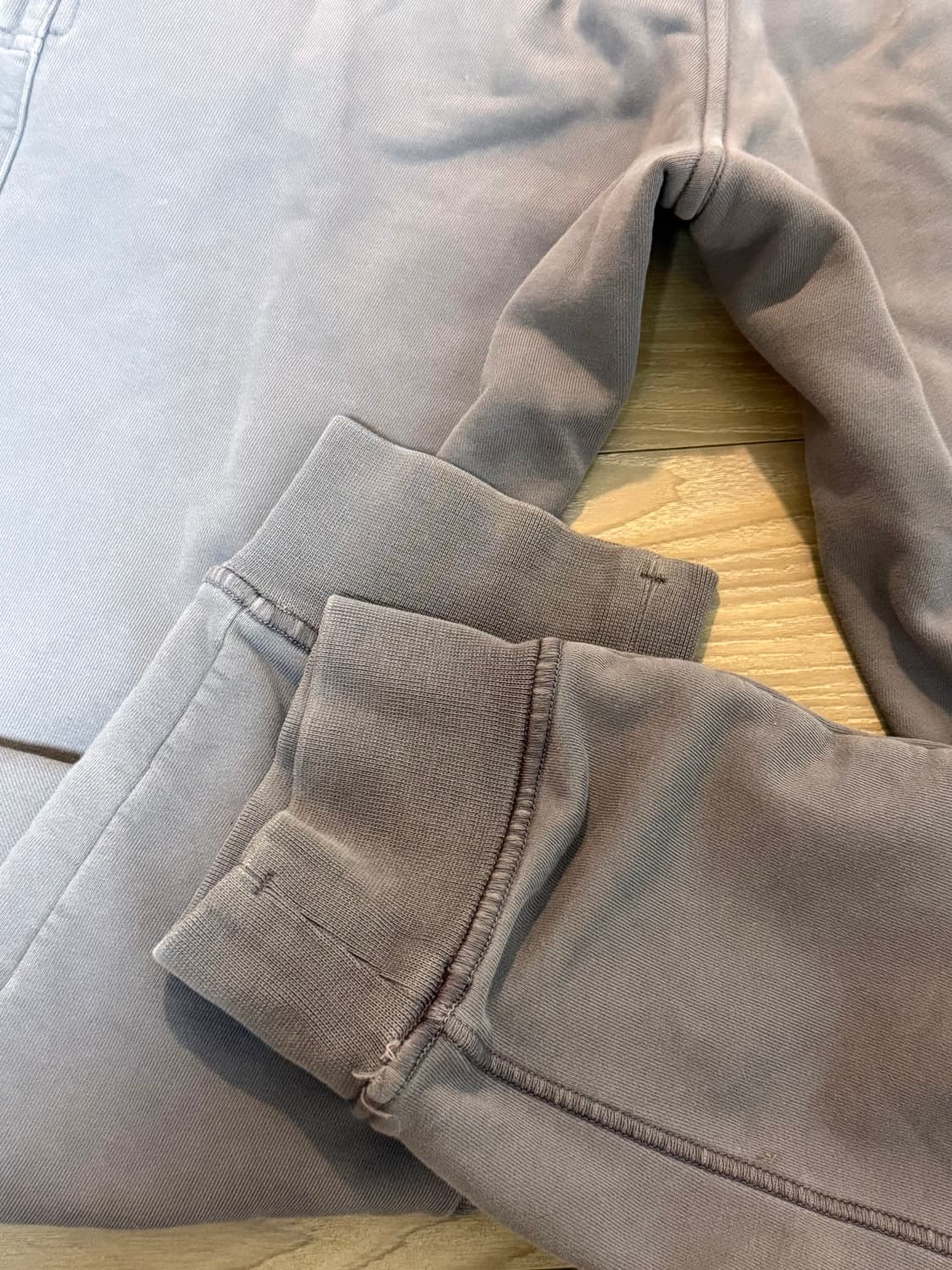 스톤 아일랜드 와펜 포켓 팬츠 s 상품이미지6