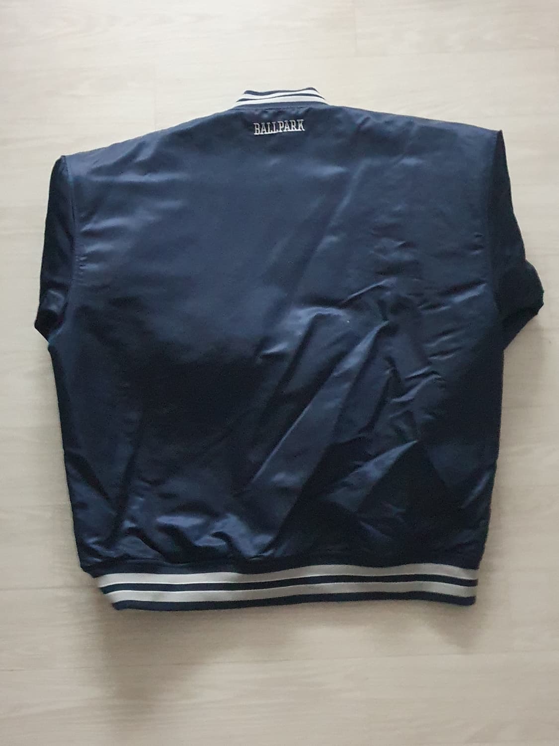 챔피온 새틴 바시티 자켓 네이비 상품이미지3