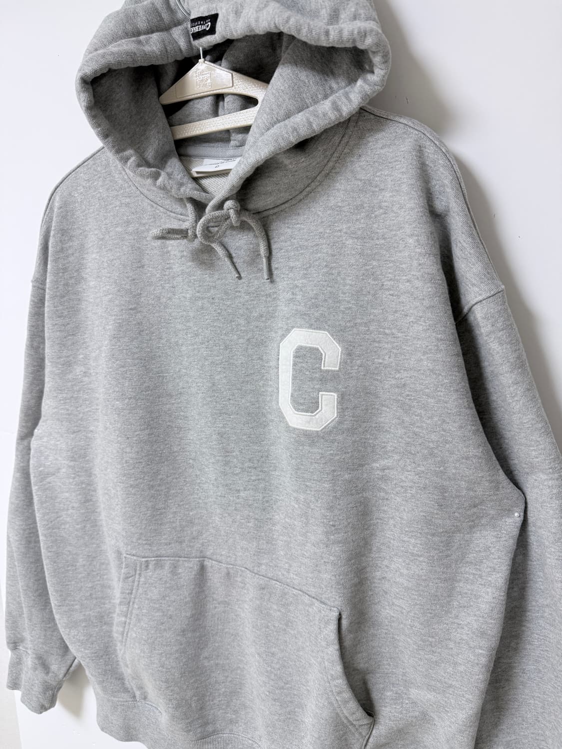 🤍 커버낫 C 로고 후드티 L 그레이 상품이미지2