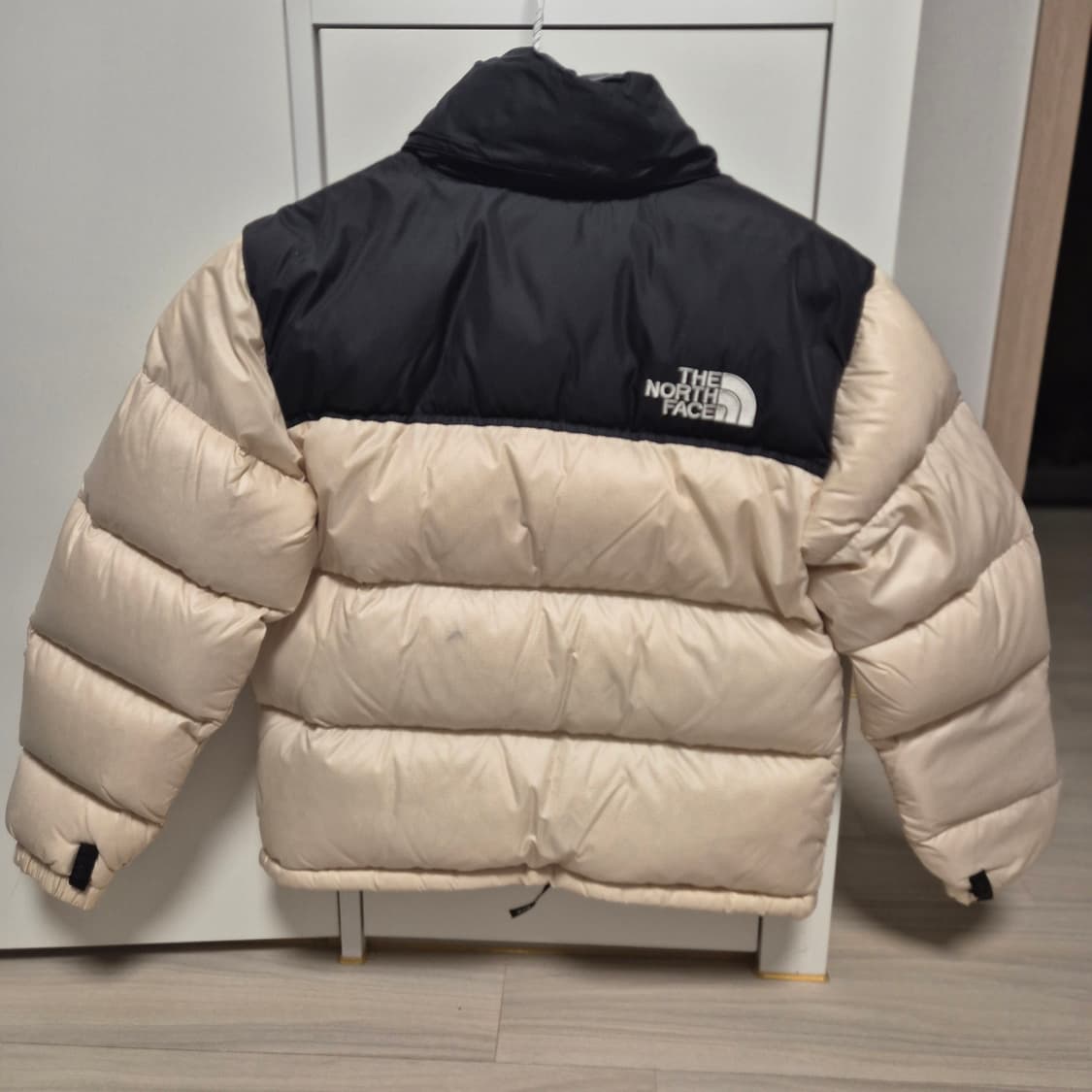 [노스페이스] 눕시 아이보리 패딩 M(90) 상품이미지2