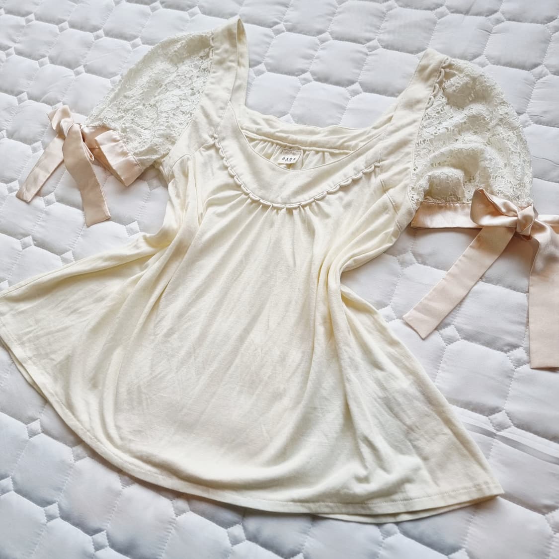 axes femme(악시즈 팜므) 리본 퍼프 레이스 블라우스 상품이미지2