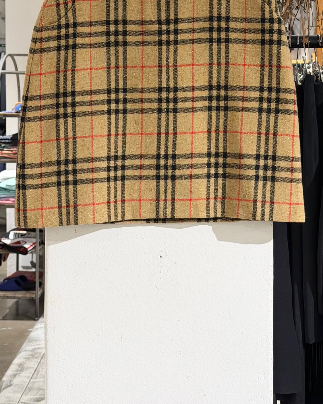 버버리 골프 베이지 노바체크 울 미니 스커트  상품이미지3