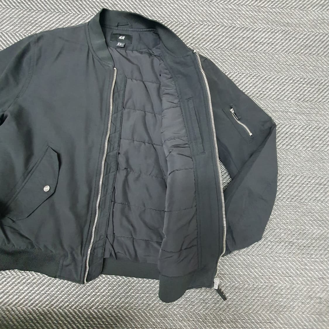 H&M 에이치앤엠 오버핏 집업점퍼 남자105 상품이미지5