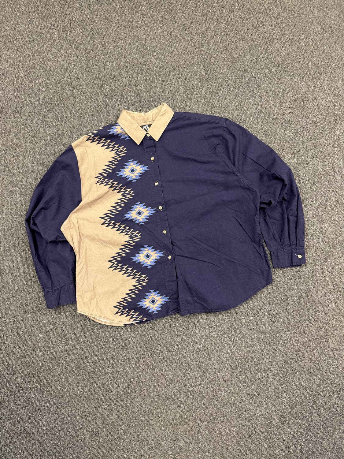 XL)Roper Border 빈티지 나바호 패턴 네이비 여성 셔츠 상품이미지1