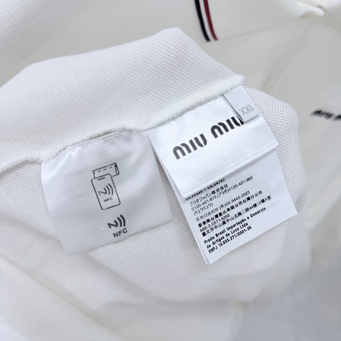 [S+급/2XL] 미우미우 폴로 긴팔 카라티 화이트 상품이미지7