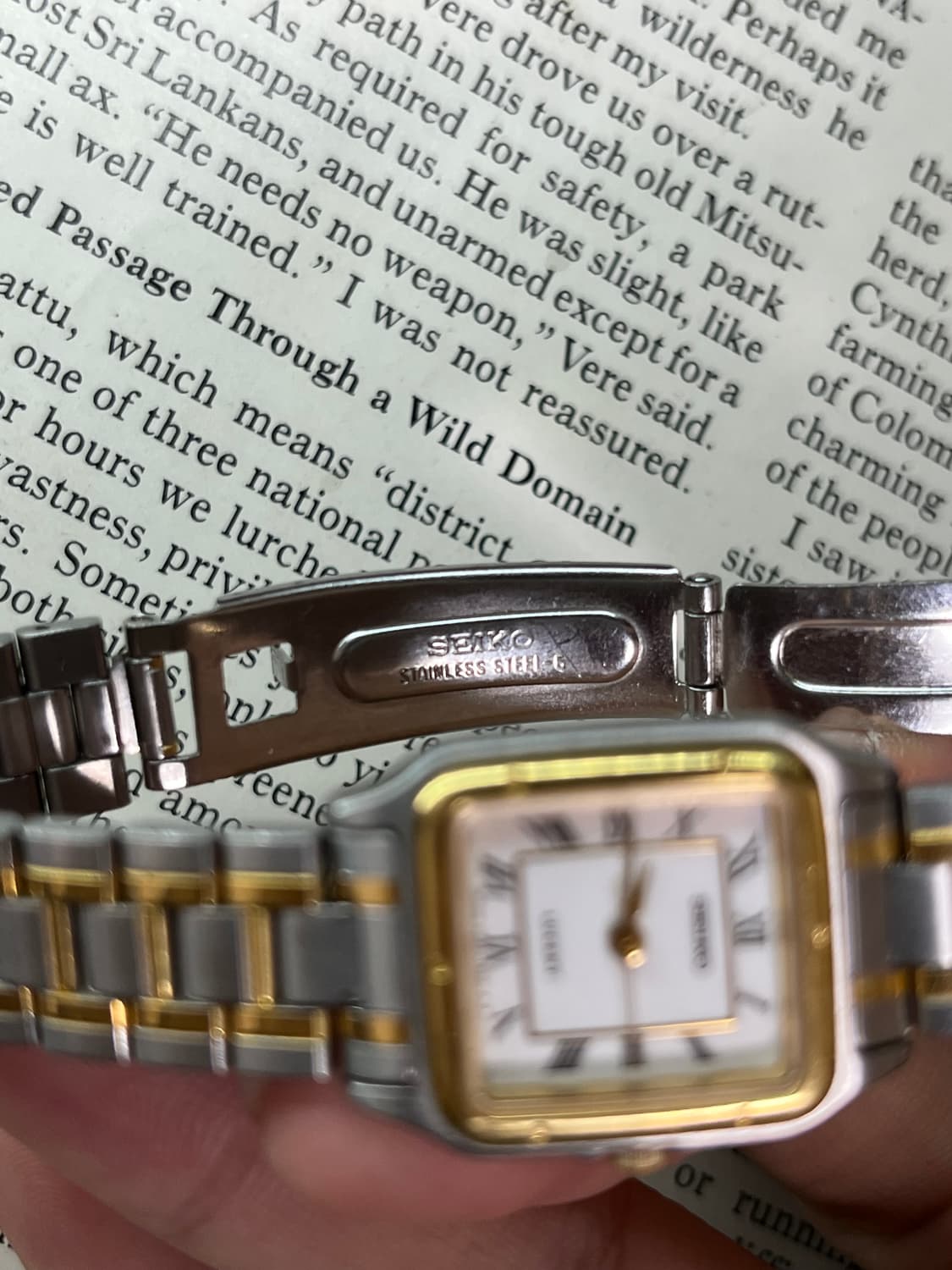 SEIKO LUCENT 투톤 탱크 레이디스 쿼츠 상품이미지4