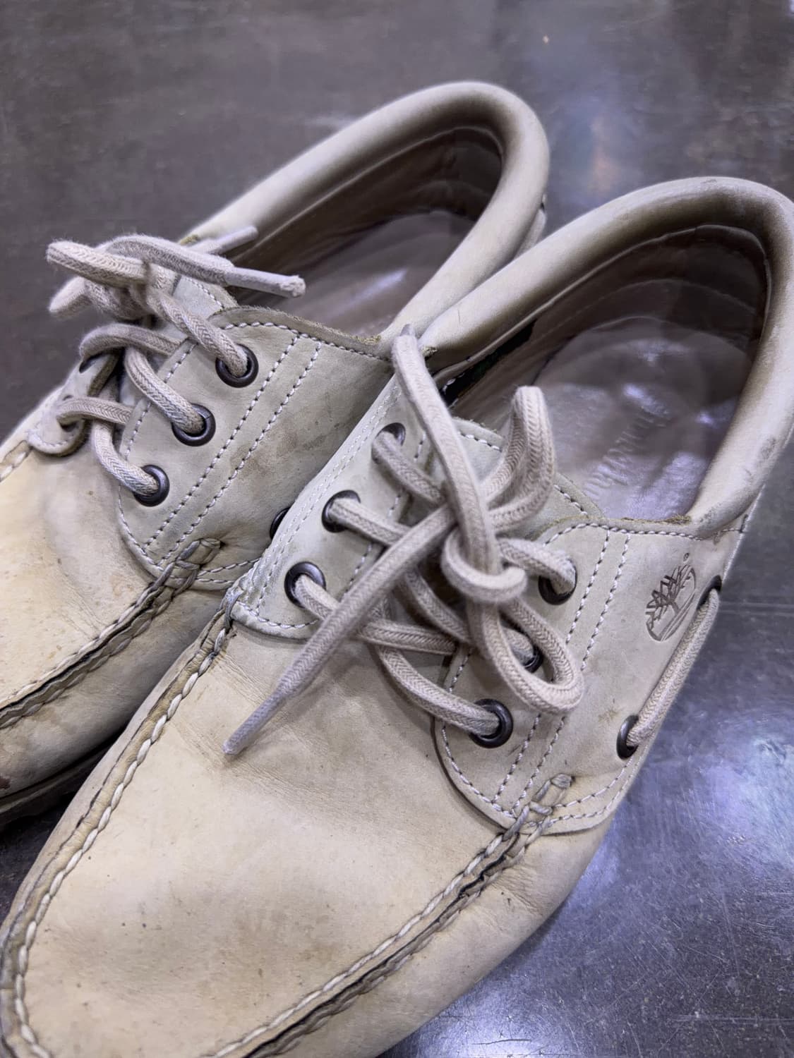 팀버랜드 어센틱 3아이 클래식 보트슈즈 베이지 255 상품이미지4