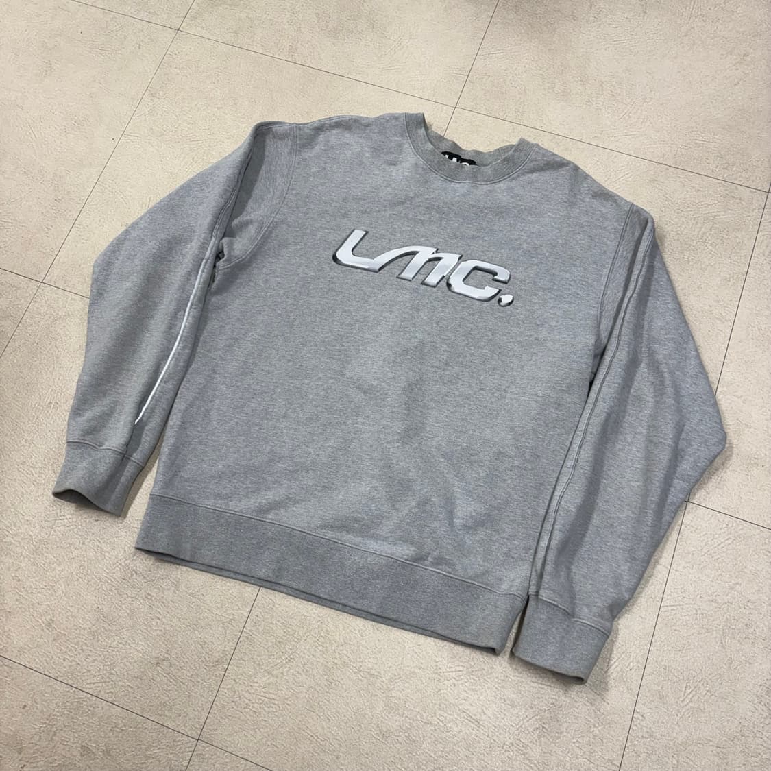 Lmc 빅로고 그레이 맨투맨 상품이미지2