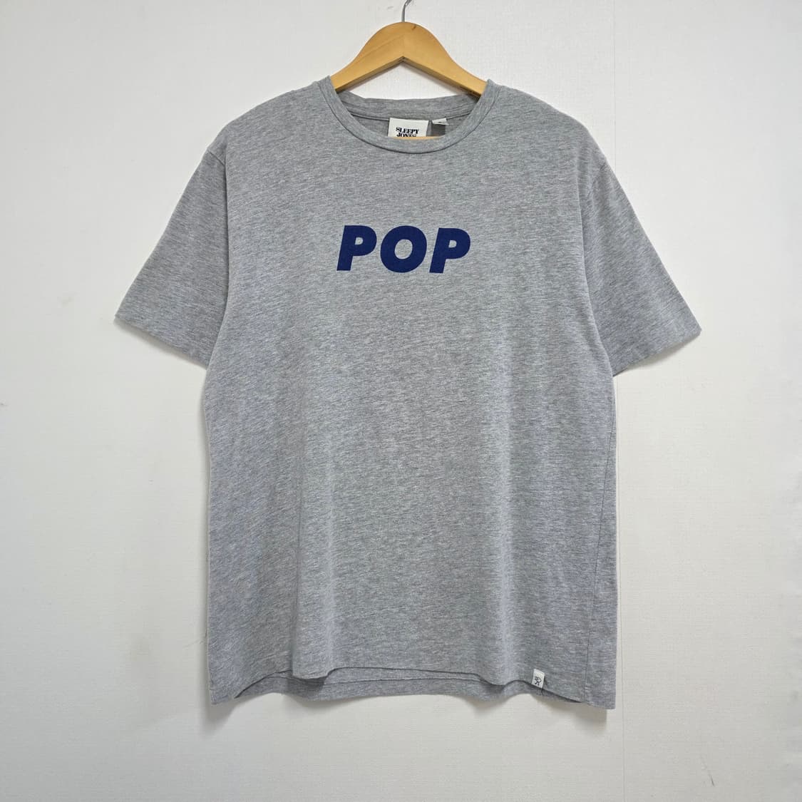 M) made in USA 슬리피존스 POP 프린팅 반팔티셔츠 그레이 상품이미지1
