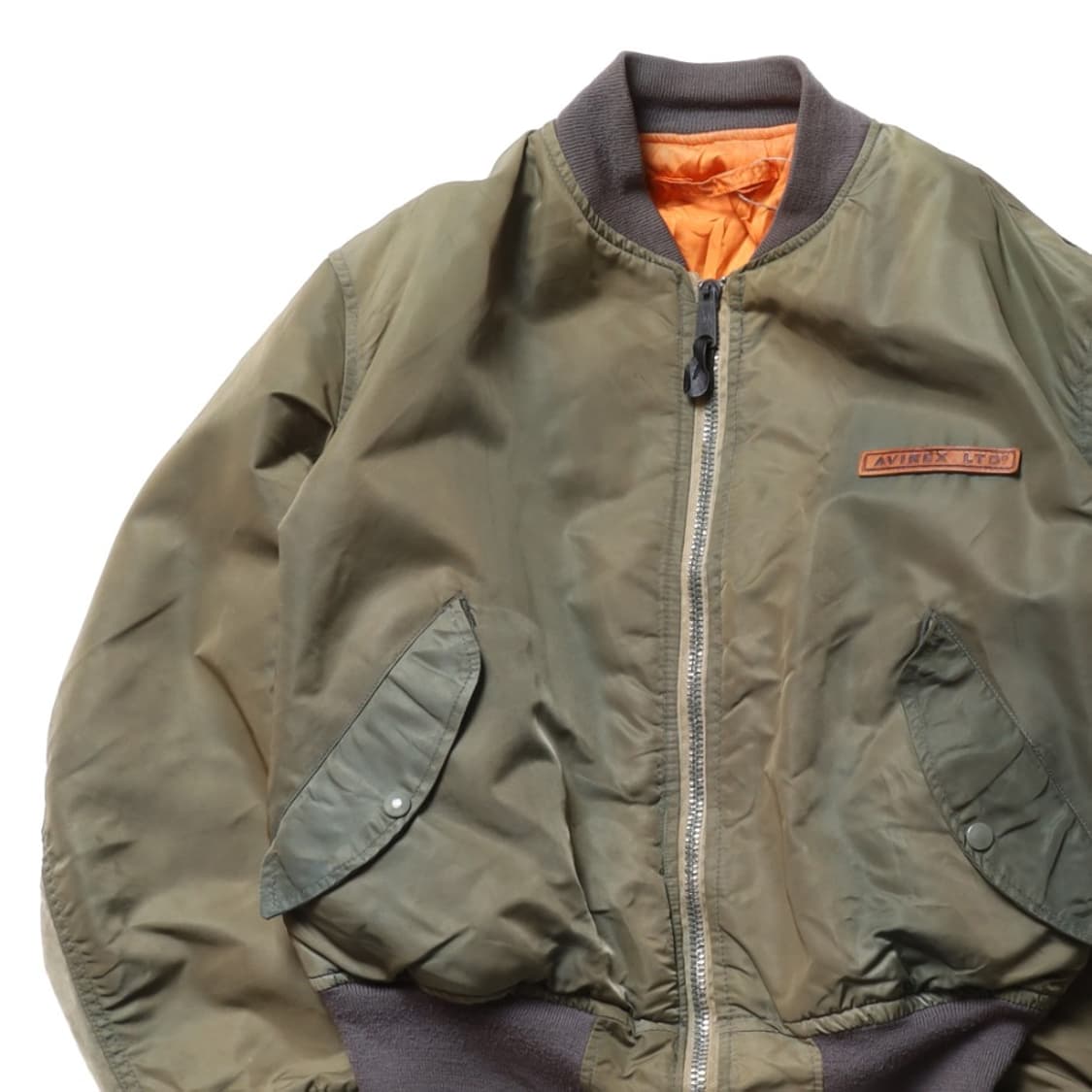 아비렉스 Avirex MA-1 Flight Jacket

 상품이미지2