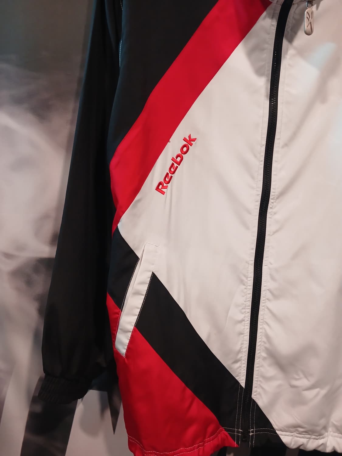 리복 빈티지 스타일 벡터 트랙 자켓  상품이미지2