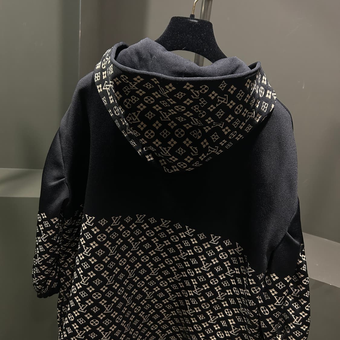 루이비통 모노그램 자카드 후드 자켓 상품이미지5