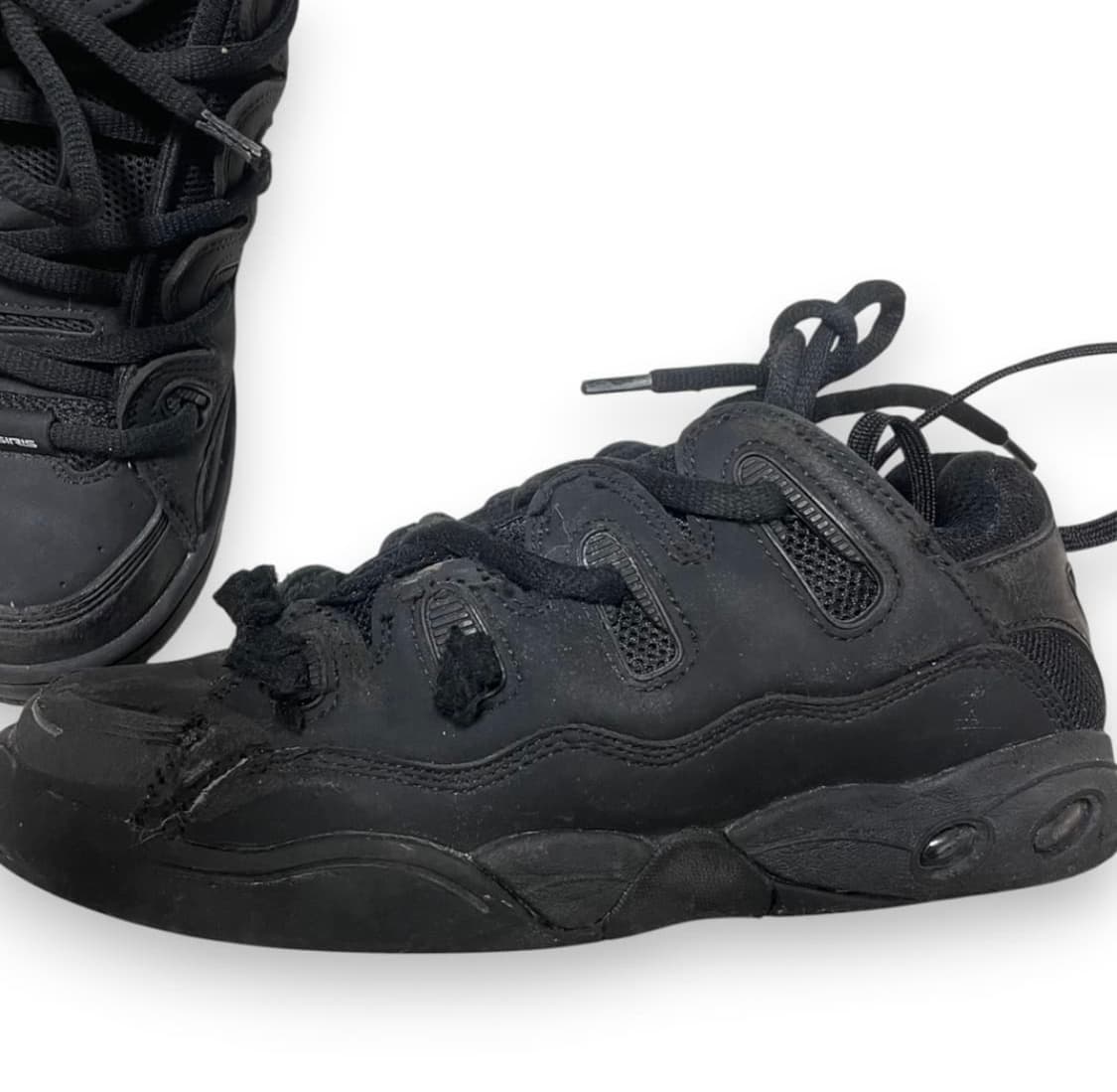 예약중)Osiris d3 black 42size 상품이미지3