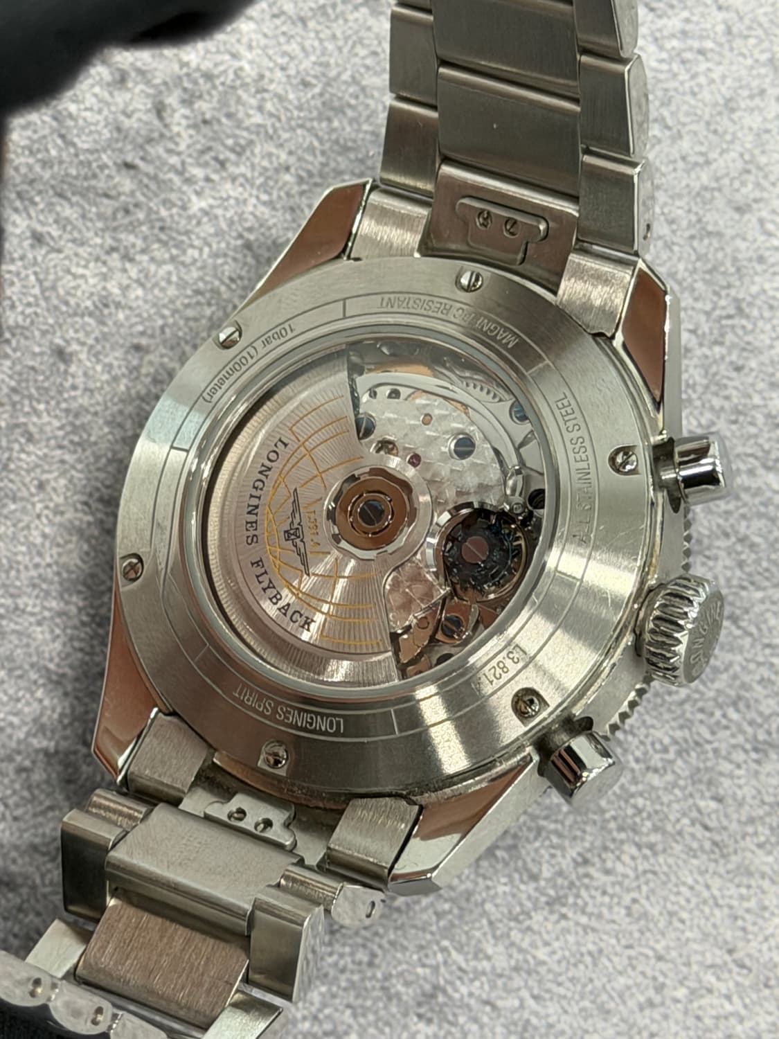 론진 스피릿 플라이백 L3.821.4 시계 판매 합니다. 상품이미지4