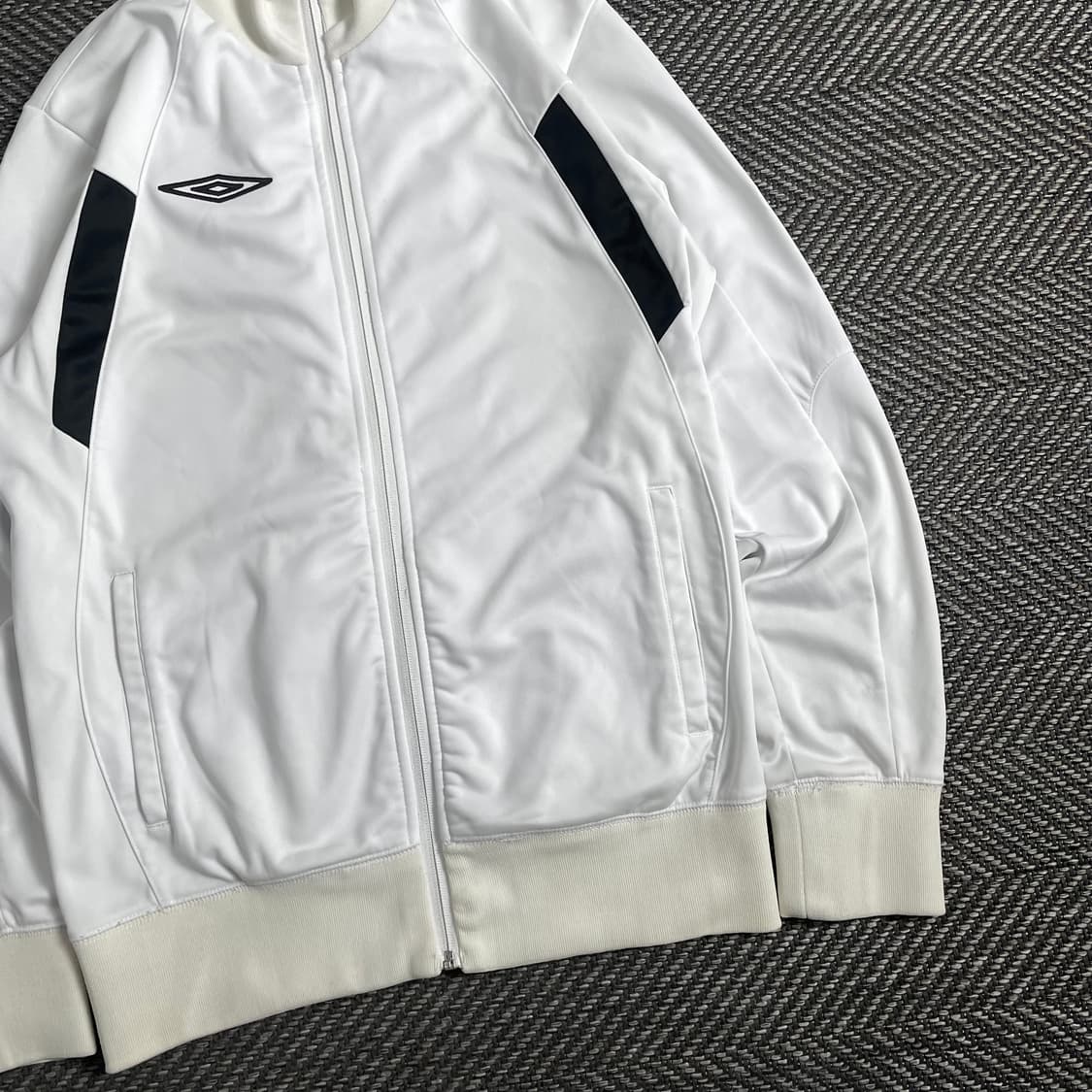 엄브로 사이드라인 올드스쿨 트랙탑 져지 o 3827 상품이미지2