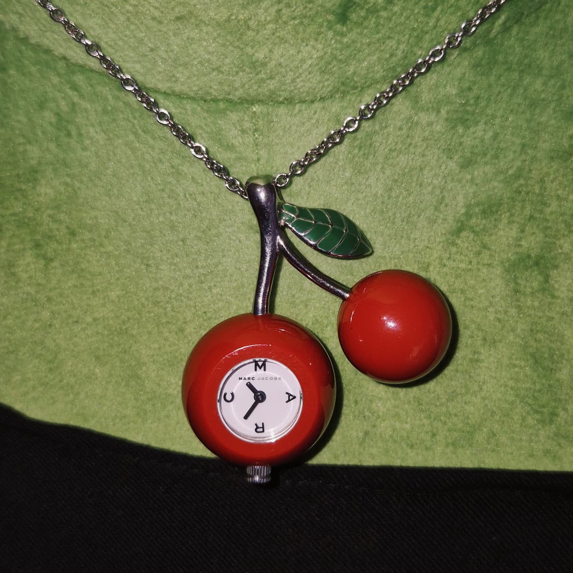 08s 마크제이콥스 빅 체리 시계 목걸이 상품이미지9