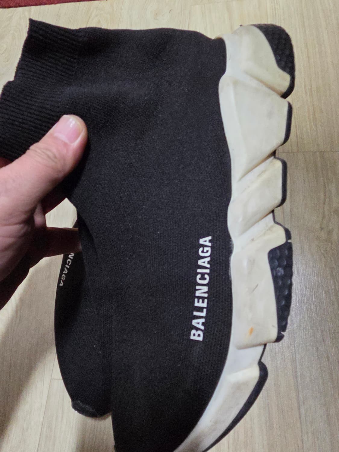 발렌시아가스피드러너 265 상품이미지3