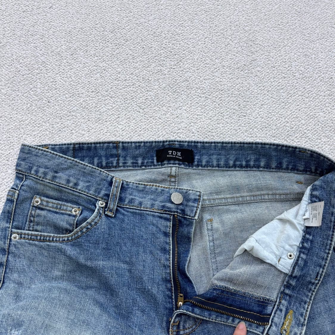 L TDH 남성 워싱 연청 데님 팬츠 0518E 상품이미지5