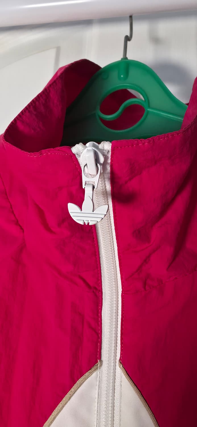 여성)아디다스 빅로고 바람막이 2XL 상품이미지5