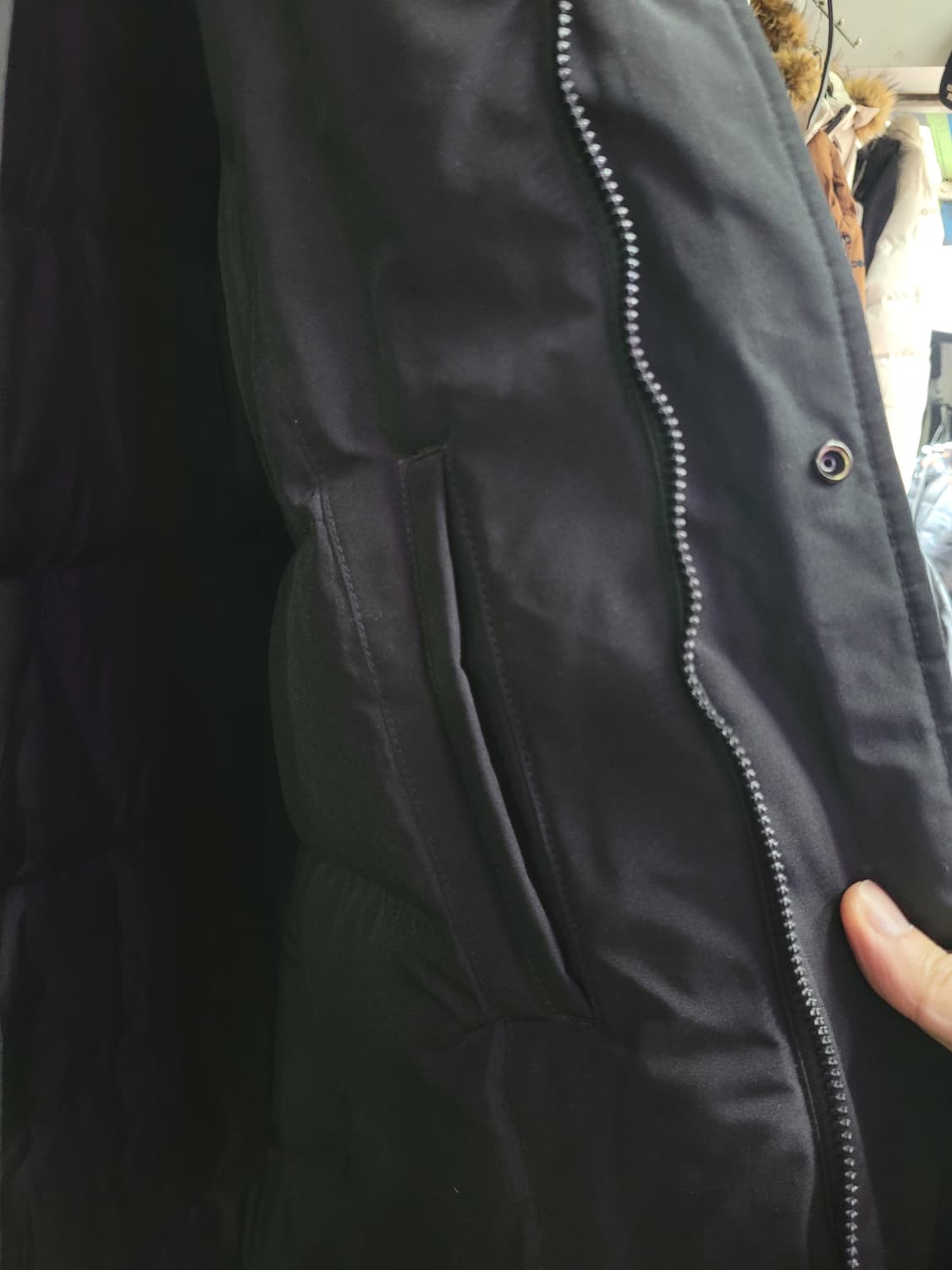 T.I FOR MEN 티아이포맨 블랙 후드 롱 패딩 오리털 상품이미지6