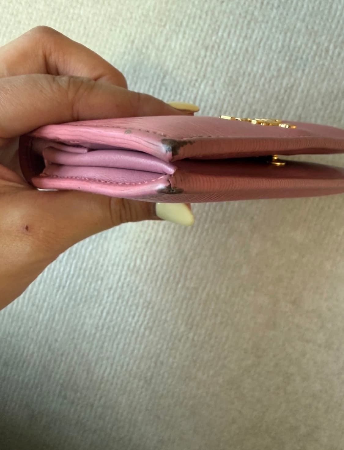 프라다 비텔로 무브 반지갑 핑크 (정품) 상품이미지5