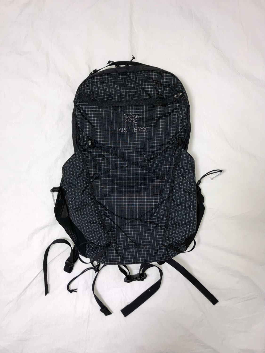 아크테릭스 에어리어스 18 블랙 상품이미지2