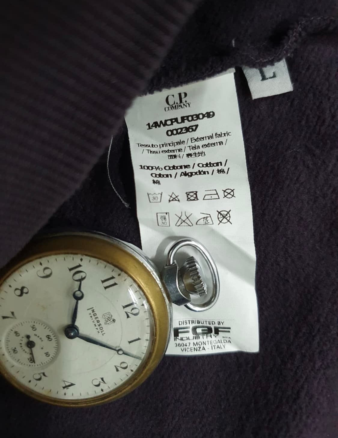 2014 씨피컴퍼니 자수가 들어간 보라색 스웨트셔츠 상품이미지7