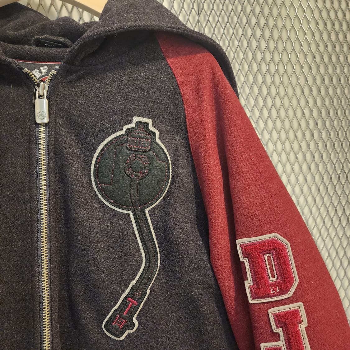 DEF JAM UNIVERSITY 다운 점퍼 상품이미지4