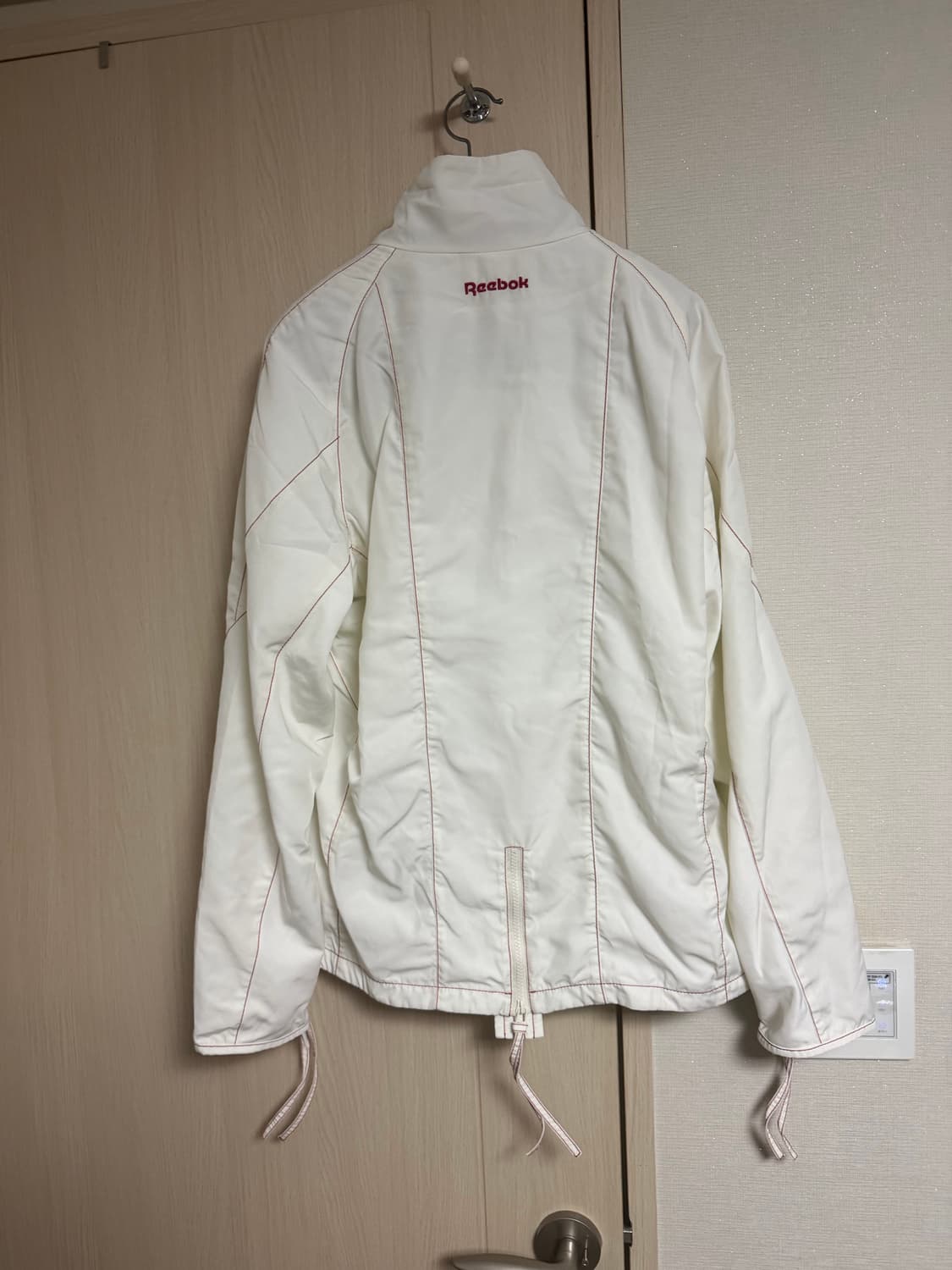 강혁 x 리복 콜라보 트렉 자켓 새상품 상품이미지3