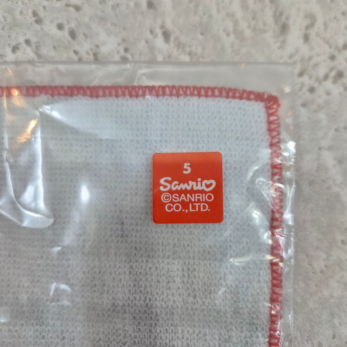 일본 산리오 헬로키티 쁘띠타올 카가와 버전 상품이미지5