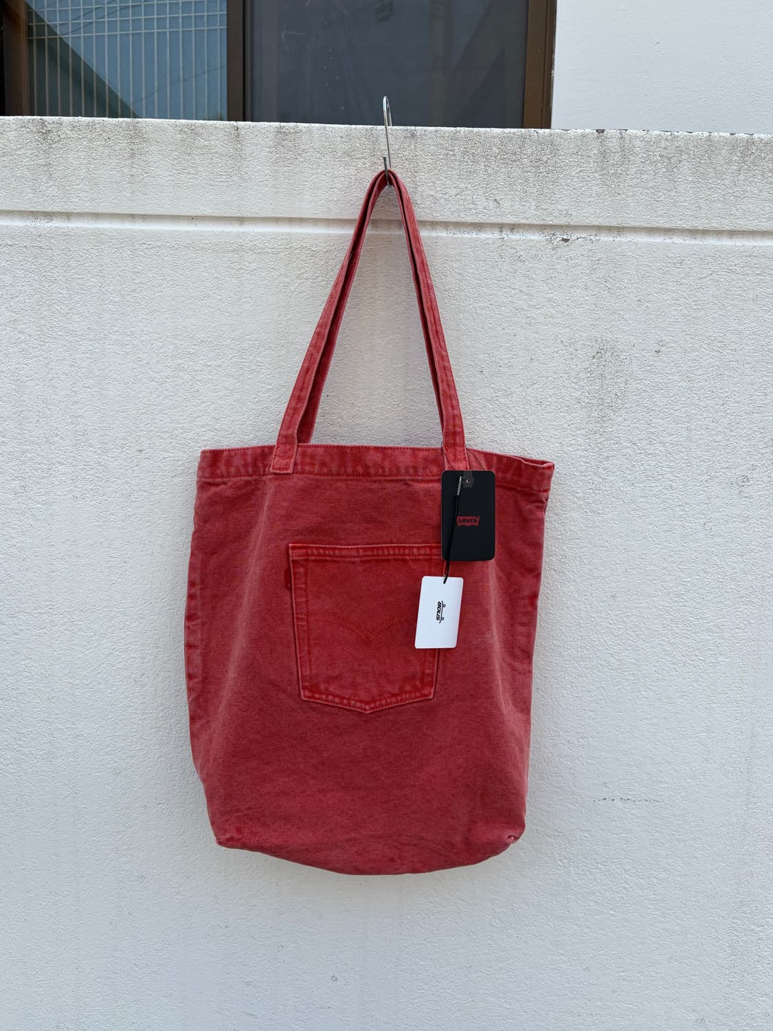 리바이스 핑크데님 토드백 상품이미지1