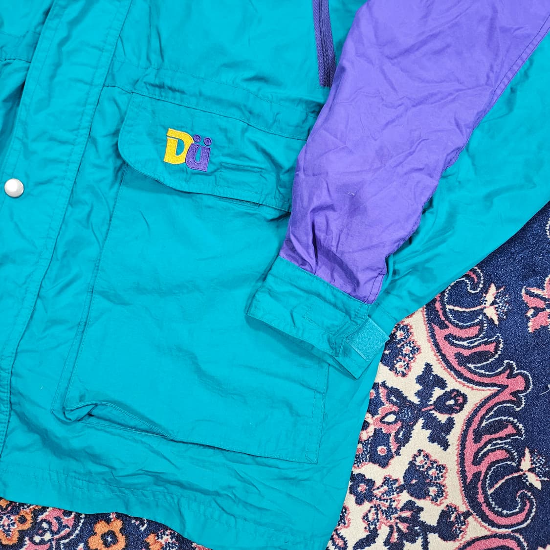 DUSSELDORF 빈티지 고프코어 바람막이 자켓 상품이미지2